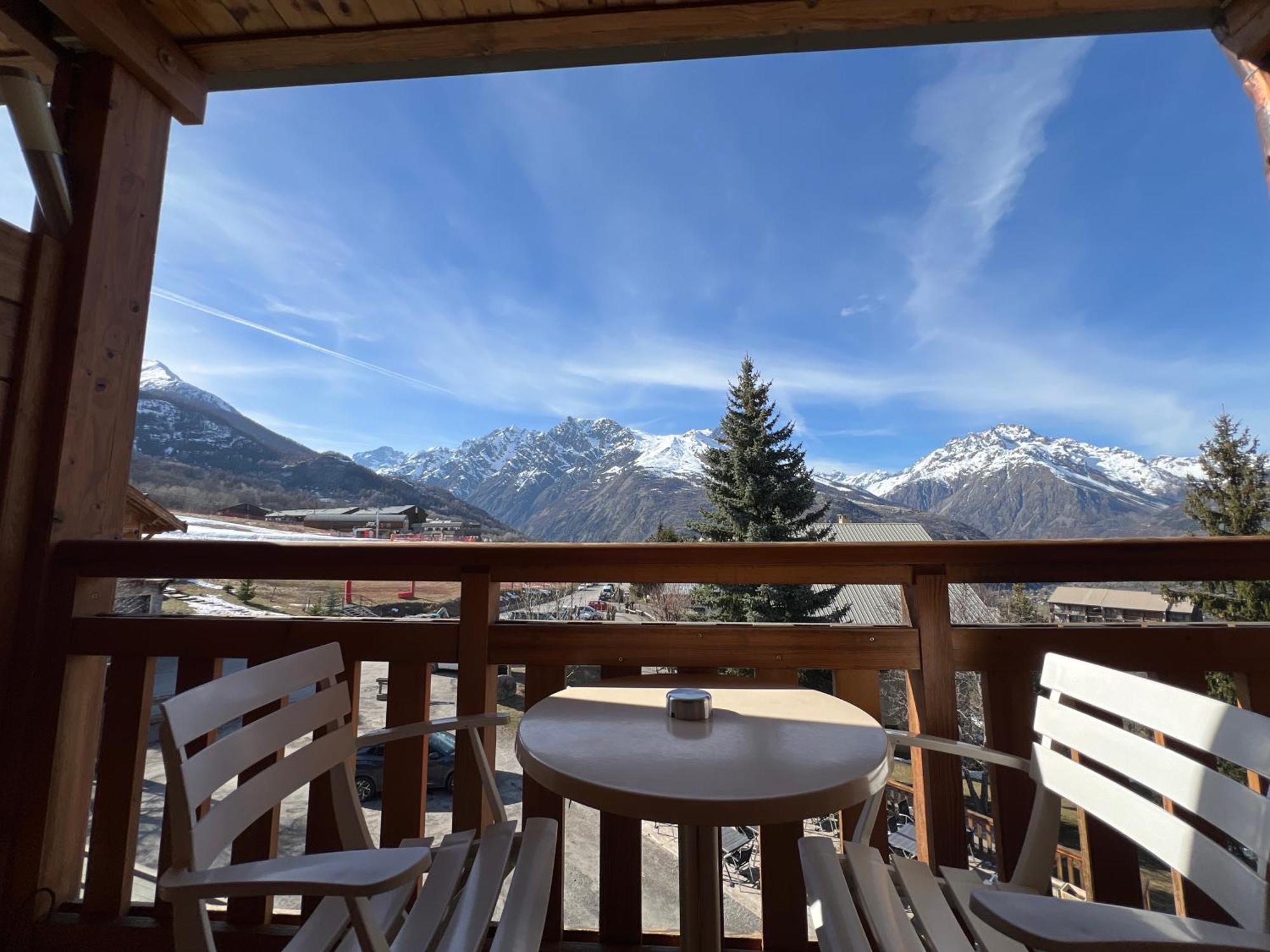 Hotel Restaurant La Pendine Les Pres Bagian luar foto